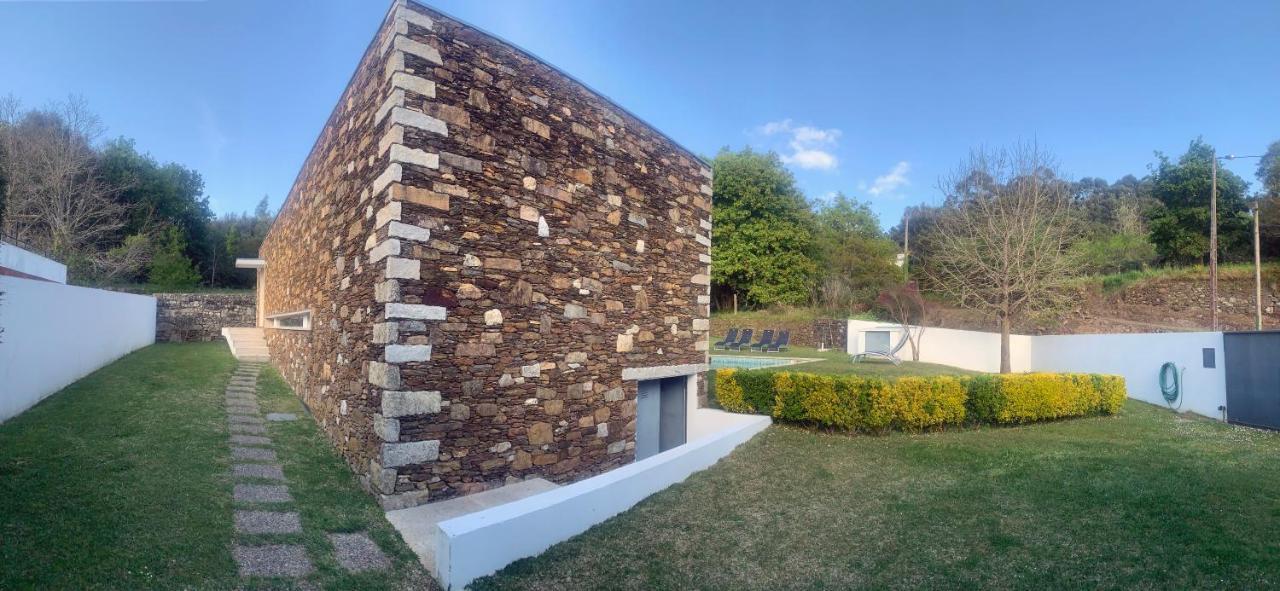 Villa Do Val Seixas - Piscina Privada Bagian luar foto