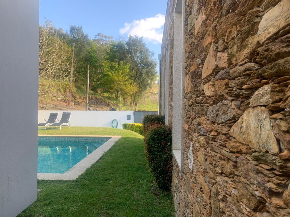 Villa Do Val Seixas - Piscina Privada Bagian luar foto
